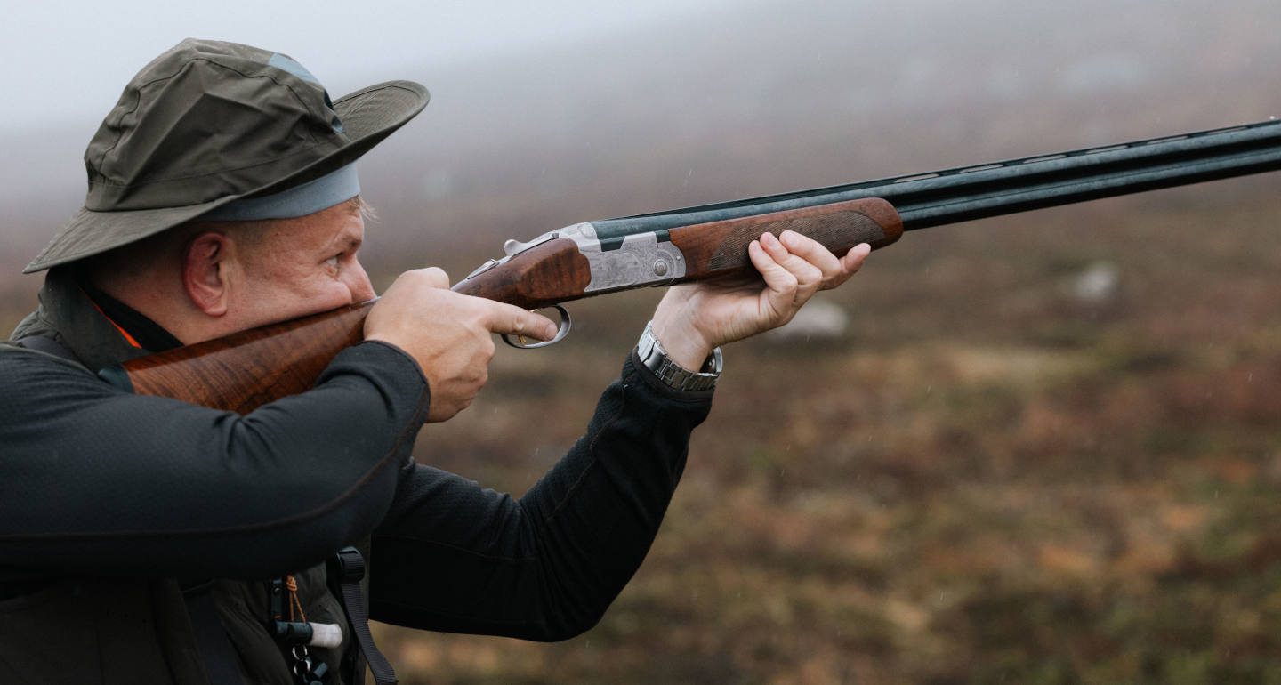 Chasseur avec le Silver Pigeon : Compagnon de confiance